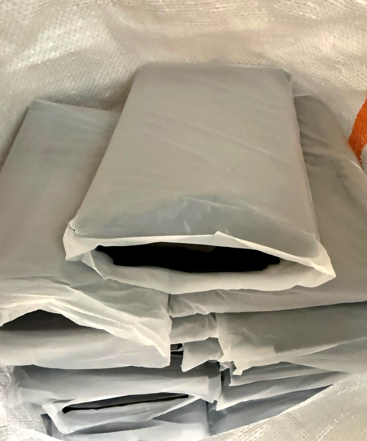 Bolsa empacada de polietileno transparente